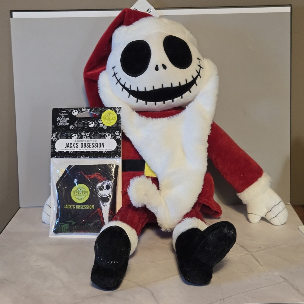 Santa Jack Skellington Scentsy Buddy  Nightmare Before Christmas W/Scent Pak‎